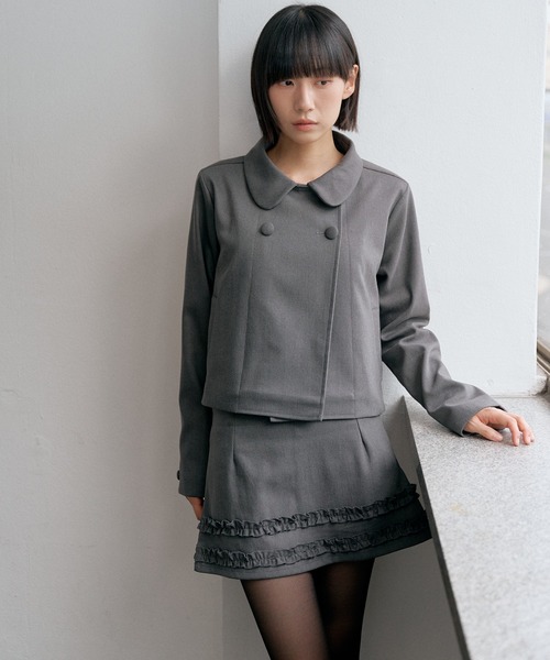 UNE MANSION（ユヌマンション）の「【UNE ORIGINAL】ラウンドカラーユニークフロントボタンダブルジャケット（テーラードジャケット・レディース・グレー/ブラック/ネイビー・FREE）」の14枚目の写真