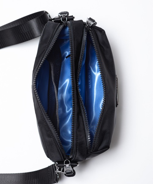 MAKAVELIC(マキャベリック)の「MARK SHOULDER BAG & POUCH(バックパック/リュック・メンズ・ブラック・ONESIZE)」の7枚目の写真