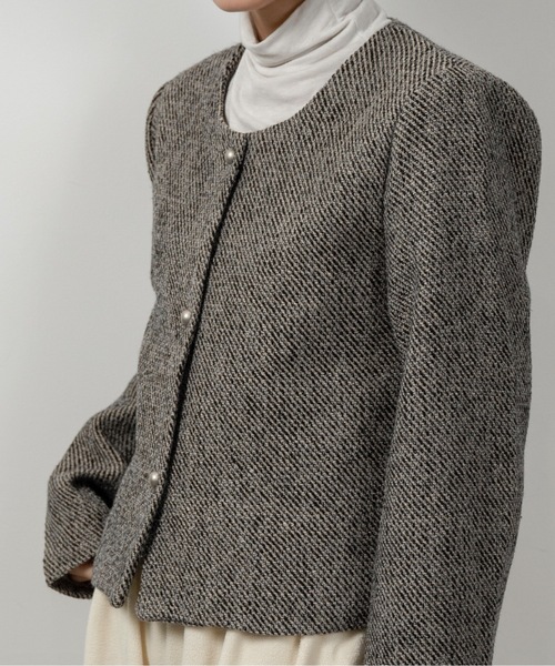 lawgy（ラウジー）の「tweed button point nocollar jacket / ツイードボタンポイントノーカラージャケット（ノーカラージャケット・レディース・ホワイト/ブラック・FREE）」の12枚目の写真