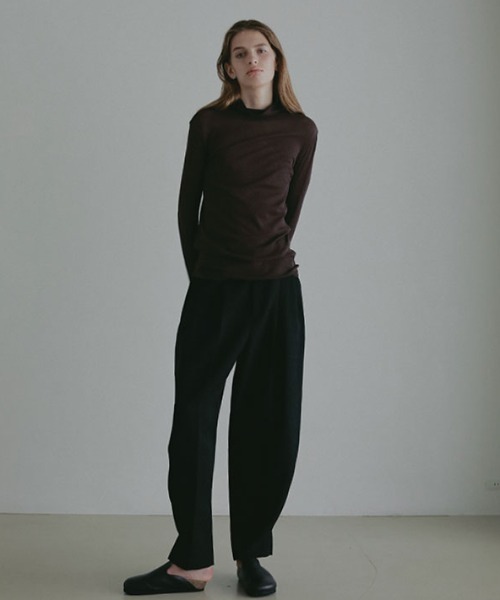 完売　定価以下　ETRE Tokyo バーサタイルハイネックシアーロンTee 黒 セール】バーサタイルハイネックシアーロンTee（Tシャツ/カットソー