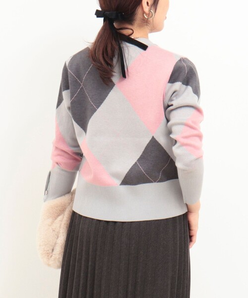 MICO COULIER（ミコクリエ）の「アーガイルジャガード Vネックカーディガン（カーディガン/ボレロ・レディース・ブルー系その他/グレー系その他・38）」の16枚目の写真
