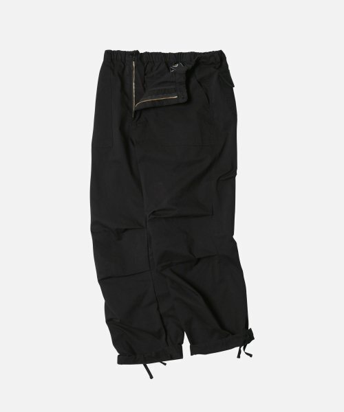 FRIZMWORKS(フリズムワークス)の「BANDING WIDE FATIGUE PANTS _ BLACK(その他パンツ・メンズ・その他・MEDIUM/LARGE/X-LARGE)」の2枚目の写真