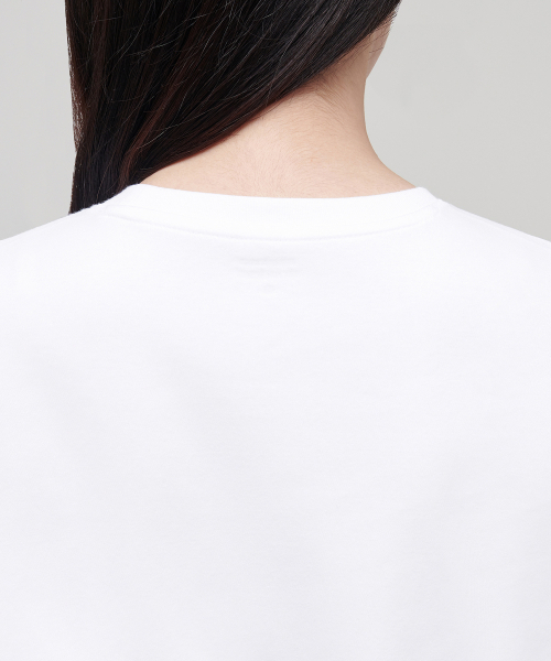 MUSINSA STANDARD WOMAN（ムシンサスタンダードウーマン）の「ウィメンズベーシッククルーネックTシャツ[ホワイト]（Tシャツ/カットソー・レディース・その他・SMALL/MEDIUM/LARGE/X-LARGE/X-SMALL）」の6枚目の写真