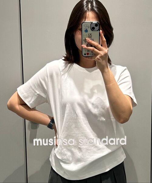 MUSINSA STANDARD WOMAN（ムシンサスタンダードウーマン）の「ウィメンズベーシッククルーネックTシャツ[ホワイト]（Tシャツ/カットソー・レディース・その他・SMALL/MEDIUM/LARGE/X-LARGE/X-SMALL）」の17枚目の写真