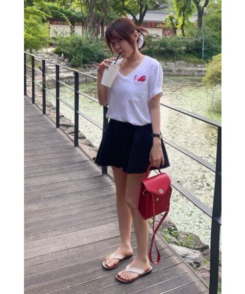 SALT AND CHOCOLATE(ソルトアンドチョコレート)の「UネックハートインポケットTシャツホワイト4W2321001(Tシャツ/カットソー・レディース・その他・FREE)」の2枚目の写真