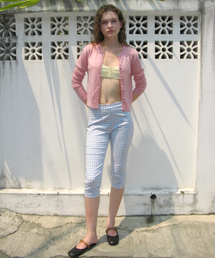SINOON（シヌーン）の「Gingham Capri Pants (Blue)（その他パンツ）」