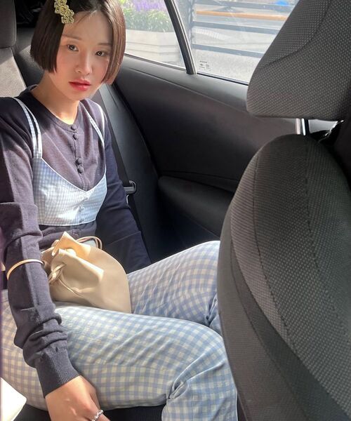 SINOON（シヌーン）の「Gingham Capri Pants (Blue)（その他パンツ・レディース・ブルー・SMALL/MEDIUM）」の8枚目の写真