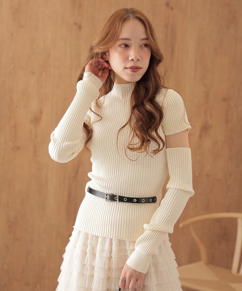SUWDEE(スーディー)の「arm warmers short sleeve rib knit(ニット/セーター・レディース・アイボリー/ブラック/ブラウン/レッド/オレンジ・FREE)」の7枚目の写真
