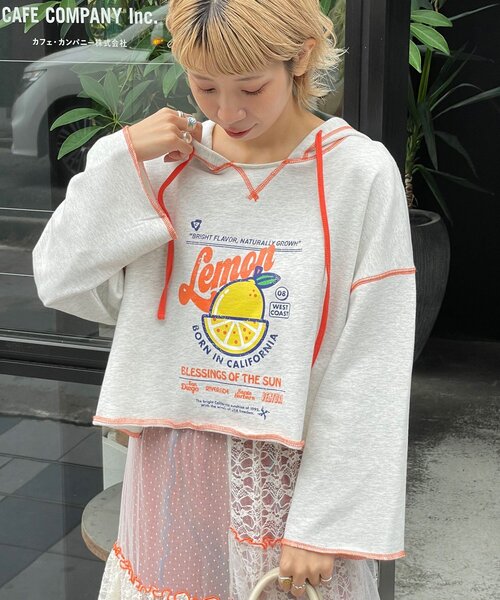 HELLO.SANFRANCISCO（ハローサンフランシスコ）の「【HELLO.SANFRANCISCO/ハローサンフランシスコ】フーディープリントパーカー（パーカー・レディース・ホワイト/レッド/グレー・ONE SIZE）」の19枚目の写真