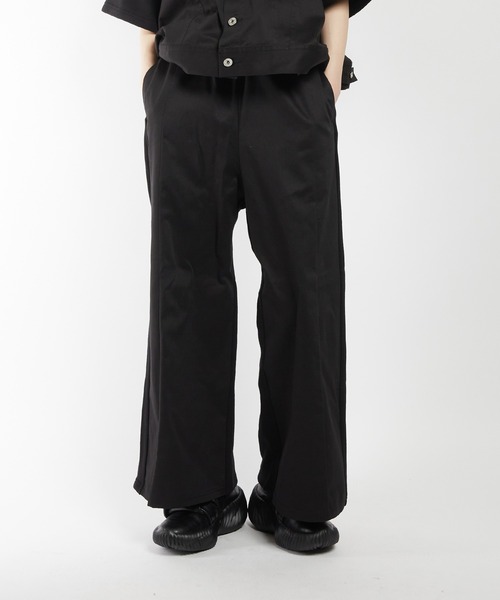 gomme（ゴム）の「フロントラインパンツ（スウェットパンツ・レディース・ブラック/チャコールグレー・MEDIUM）」の2枚目の写真