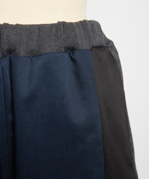 gomme（ゴム）の「フロントラインパンツ（スウェットパンツ・レディース・ブラック/チャコールグレー・MEDIUM）」の18枚目の写真