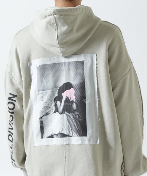 ROYAL FLASH（ロイヤルフラッシュ）の「Cell Division/セルディビジョン/ZIP HOODIE（パーカー・メンズ・ブラック/ベージュ・L/M）」の10枚目の写真