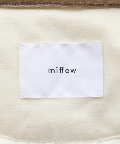 IENA（イエナ）の「miffew/ミフュー WIDESQUARE ZIP DOWNJK ダウンジャケット 12（ダウンジャケット/コート・レディース・ベージュ・FREE）」の17枚目の写真
