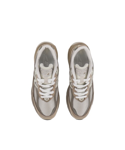 NEW BALANCE(ニューバランス)の「U990(スニーカー・メンズ・ブラウン・26cm/26.5cm/27cm/27.5cm/28cm/28.5cm/29cm)」の6枚目の写真