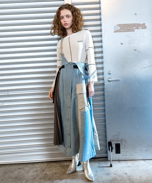 AULA AILA（アウラアイラ）の「【AVIREX】サイドプリーツジャンパースカート（ジャンパースカート・レディース・ライトブルー/ブルー・0/1）」の3枚目の写真