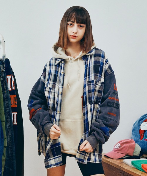 RNA（アールエヌエー）の「B2933 裏毛コンビリメイクシャツ（シャツ/ブラウス・レディース・チェック/ライトインディゴブルー・MEDIUM）」の18枚目の写真