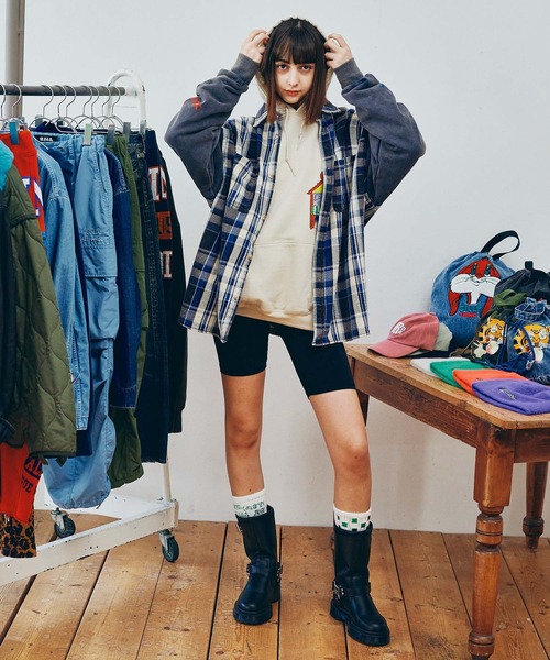 RNA（アールエヌエー）の「B2933 裏毛コンビリメイクシャツ（シャツ/ブラウス・レディース・チェック/ライトインディゴブルー・MEDIUM）」の19枚目の写真