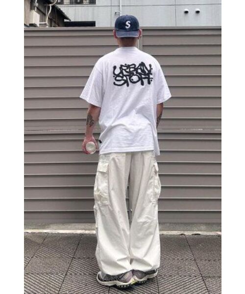 URBANSTOFF(アーバンストッフ)の「グラフィティロゴTシャツ(ホワイト)(Tシャツ/カットソー・レディース・その他・LARGE/MEDIUM/SMALL)」の12枚目の写真