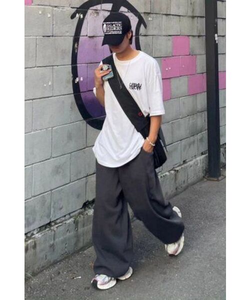 URBANSTOFF(アーバンストッフ)の「グラフィティロゴTシャツ(ホワイト)(Tシャツ/カットソー・レディース・その他・LARGE/MEDIUM/SMALL)」の16枚目の写真
