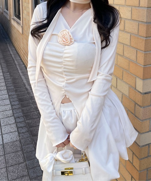Mejoul(メジュール)の「【2026春夏新作】ローズタイ付Vネックギャザートップス(Tシャツ/カットソー・レディース・ブラック/アイボリー・F)」の9枚目の写真