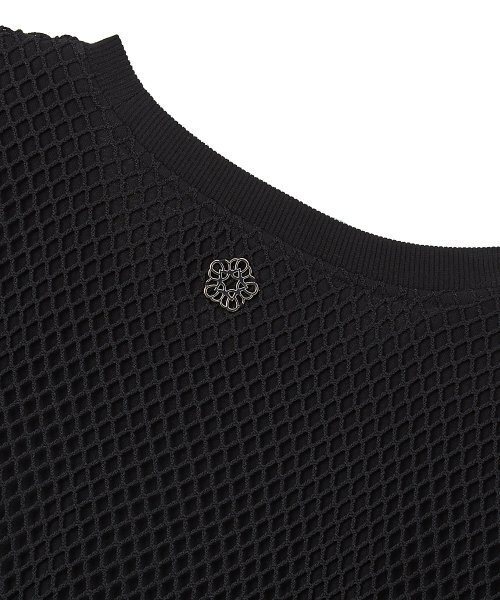 ULKIN（ウルキン）の「メッシュレイヤードオーバーサイズTシャツ_ブラック（Tシャツ/カットソー・レディース・ブラック・FREE）」の5枚目の写真
