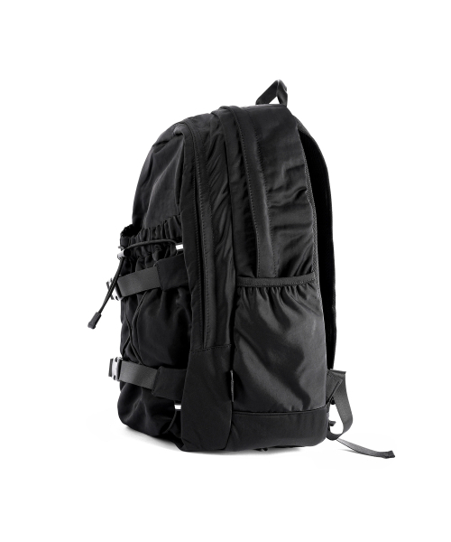 KANEITEI(カネイテイ)の「BAYRON BACKPACK (BLACK) / RECYCLED(バックパック/リュック・レディース・ブラック・FREE)」の2枚目の写真