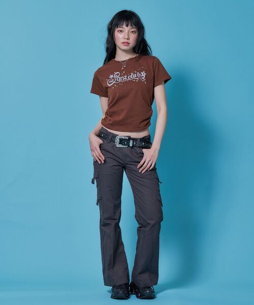 SEQUENZ（シークエンズ）の「※WEB限定 / サイドシャーリング / レディースラメプリントTシャツ /sqnz side shearing glitter tee（Tシャツ/カットソー・レディース・ブラウン/ホワイト/グリーン系その他3/ブラック・MEDIUM/SMALL）」の12枚目の写真