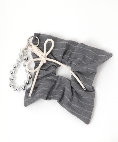 Elura（エルーラ）の「シュシュパールチャーム/643000（シュシュ・レディース・ブラック/グレー・FREE）」の14枚目の写真