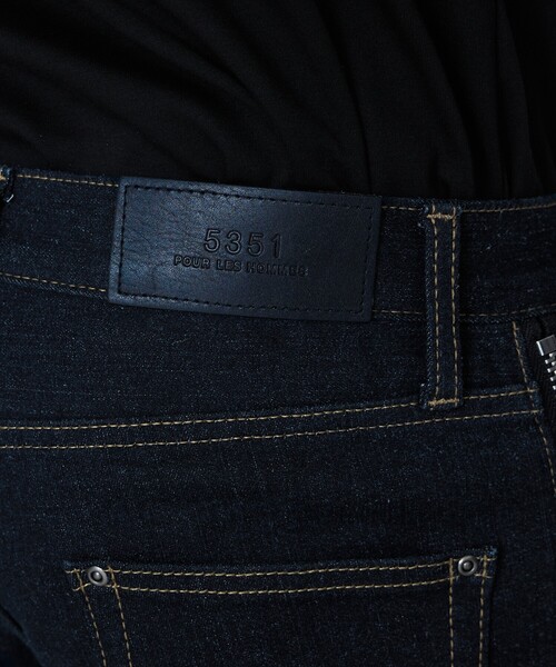 5351 POUR LES HOMMES（ゴーサンゴーイチプールオム）の「【サイドジップ】ウォッシュド スキニー デニム（デニムパンツ・メンズ・インディゴブルー・44/46/48/50）」の9枚目の写真