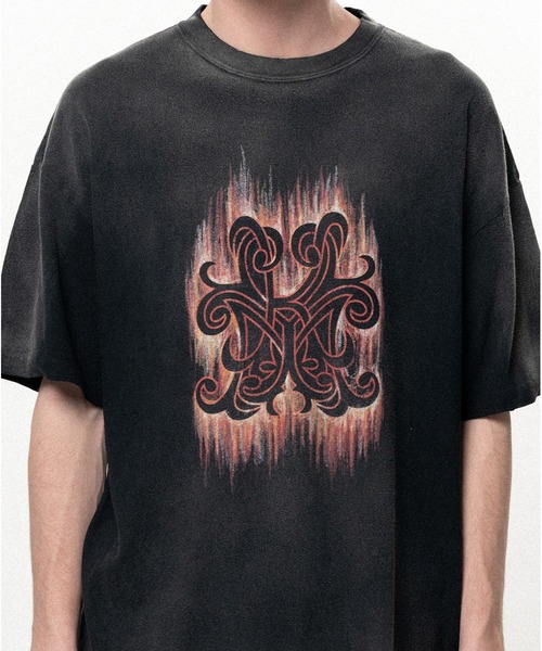 KAMIYA(カミヤ)の「"CRAYON FLAME" Distressed T-shirt(Tシャツ/カットソー・メンズ・レッド/ネイビー/ブラック・M/S)」の8枚目の写真