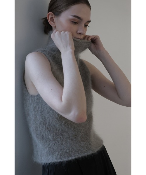 セール】angora turtle sleeve-less knit（ニット/セーター）｜celon