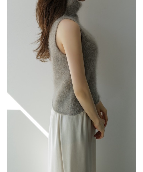 セール】angora turtle sleeve-less knit（ニット/セーター）｜celon