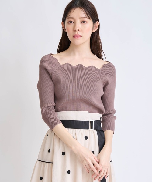 NOELA(ノエラ)の「スカラネックデザインニット(ニット/セーター・レディース・ブラック/オフホワイト/モカ・フリー)」の1枚目の写真