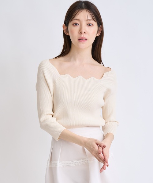 NOELA(ノエラ)の「スカラネックデザインニット(ニット/セーター・レディース・ブラック/オフホワイト/モカ・フリー)」の11枚目の写真
