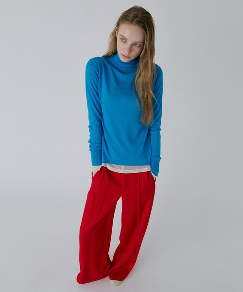 LE CIEL BLEU（ルシェルブルー）の「コントラストパネルトラウザー / Contrast Panel Trousers（その他パンツ・レディース・ベージュ/ネイビー/レッド/ブラック・34/36/38）」の4枚目の写真