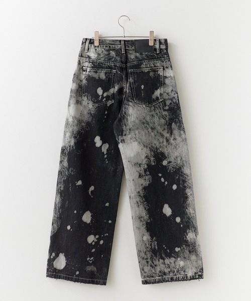 Theater code（シアターコード）の「Bleach-washed Wide-leg Denim Pants / ブリーチ加工 ワイドデニムパンツ 秋 秋服メンズ 2026年秋冬（デニムパンツ・メンズ・ブラック・M/L）」の5枚目の写真
