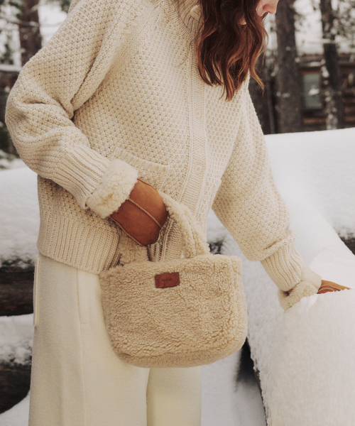 FOLNUA（フォルニュア）の「MINI MARSH BAG [3COLOR]（トートバッグ・レディース・ダークブラウン/キャメル/ベージュ・FREE）」の4枚目の写真
