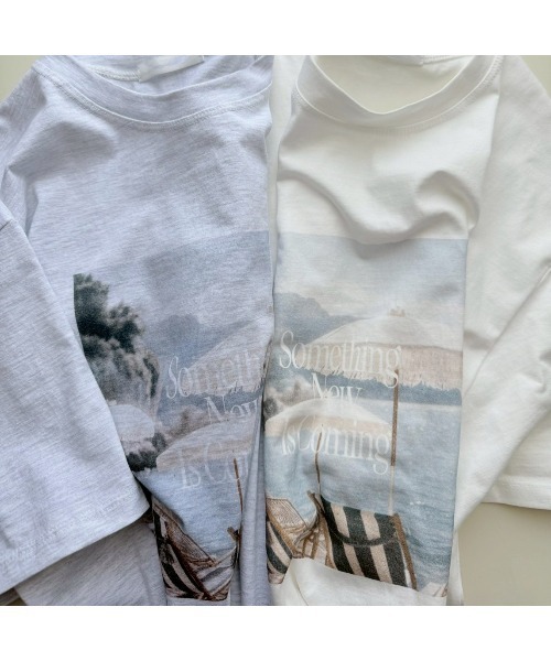 Flugge（フラッジー）の「オーバーサイズフォトTシャツ（Tシャツ/カットソー・レディース・ホワイト/グレー・FREE）」の4枚目の写真