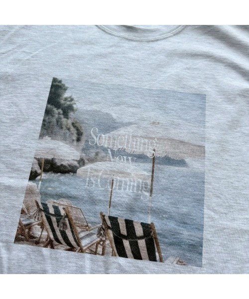 Flugge（フラッジー）の「オーバーサイズフォトTシャツ（Tシャツ/カットソー・レディース・ホワイト/グレー・FREE）」の10枚目の写真