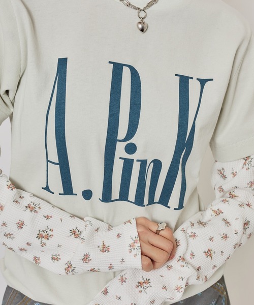 atmos pink(アトモスピンク)の「atmos pink Layered Print LS T-shirt / アトモス ピンク レイヤード プリント LS T-シャツ(Tシャツ/カットソー・レディース・ブラック/ホワイト・FREE)」の4枚目の写真