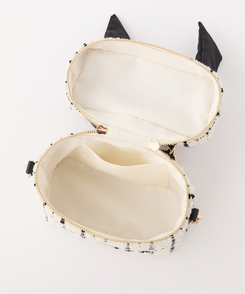 one after another NICE CLAUP(ワンアフターアナザーナイスクラップ)の「ギャザーハンドルバニティーバッグ(ショルダーバッグ・レディース・ピンクベージュ/サックスブルー/アイボリー/ブラック×ホワイト・FREE)」の6枚目の写真