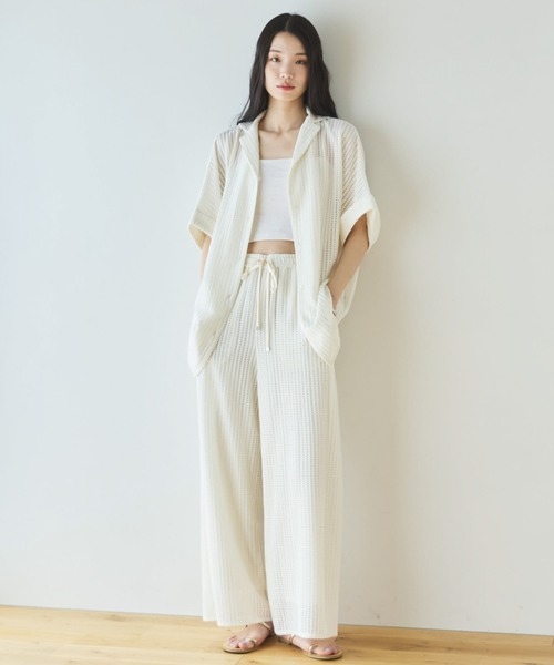 Doux archives(ドゥアルシーヴ)の「【セットアップ対応】メッシュレースオーバーシャツ(シャツ/ブラウス・レディース・ブラック/オフホワイト・FREE)」の3枚目の写真