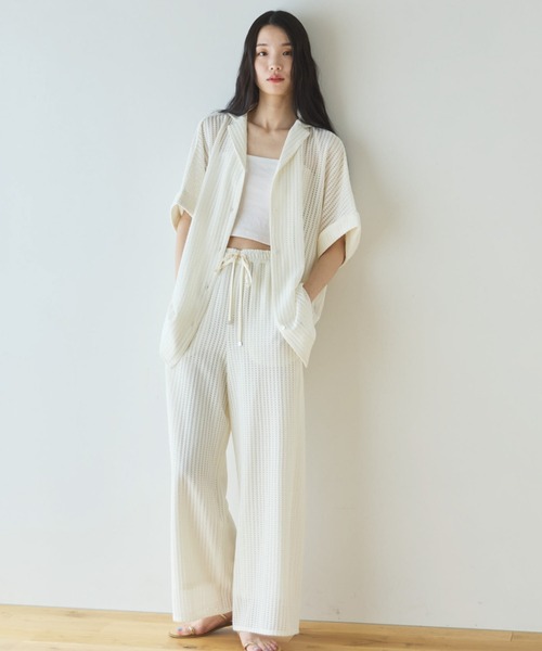 Doux archives(ドゥアルシーヴ)の「【セットアップ対応】メッシュレースオーバーシャツ(シャツ/ブラウス・レディース・ブラック/オフホワイト・FREE)」の4枚目の写真