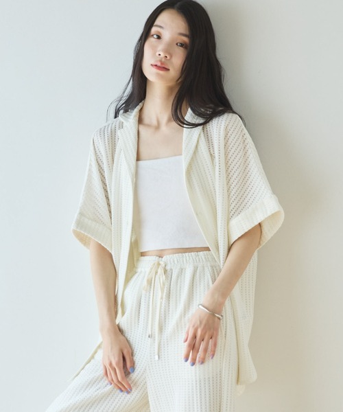 Doux archives(ドゥアルシーヴ)の「【セットアップ対応】メッシュレースオーバーシャツ(シャツ/ブラウス・レディース・ブラック/オフホワイト・FREE)」の17枚目の写真