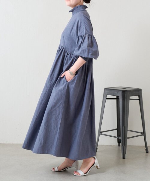 BEARDSLEY（ビアズリー）の「モックネックシャーリングワンピース（ワンピース・レディース・グレー・FREE）」の20枚目の写真