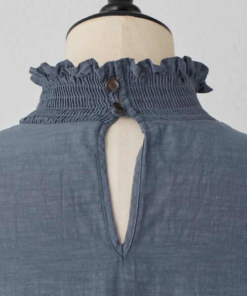 BEARDSLEY（ビアズリー）の「モックネックシャーリングワンピース（ワンピース・レディース・グレー・FREE）」の12枚目の写真