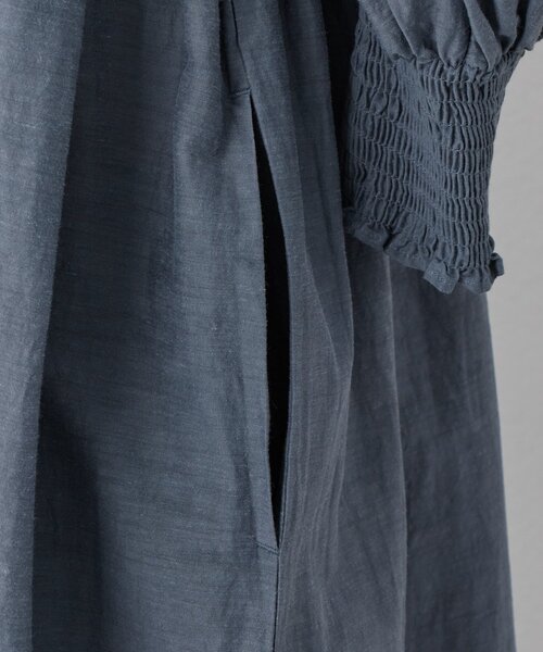 BEARDSLEY（ビアズリー）の「モックネックシャーリングワンピース（ワンピース・レディース・グレー・FREE）」の16枚目の写真