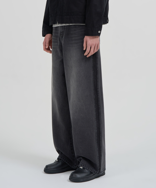 TOFFEE(トフィー)の「サイドラインデニムパンツ (ブラック)(デニムパンツ・メンズ・その他・SMALL/MEDIUM/LARGE/X-LARGE)」の1枚目の写真