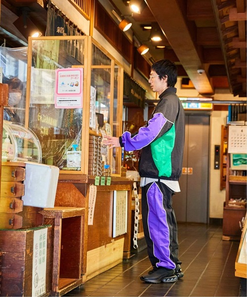 PARIS SAINT-GERMAIN（パリサンジェルマン）の「《限定復刻》【EVA*PSG】 JP PIPING TOP（その他アウター・メンズ・ブラック・X-LARGE/LARGE/MEDIUM）」の3枚目の写真