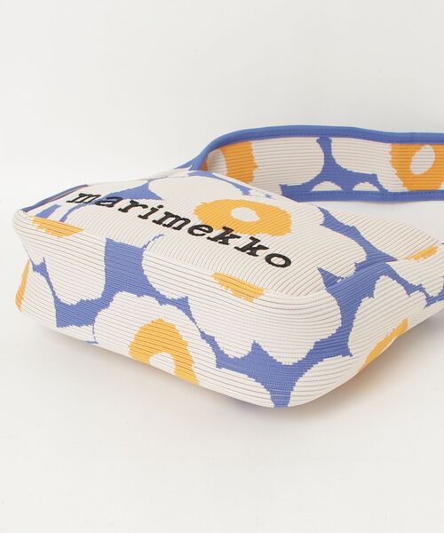 marimekko（マリメッコ）の「【JAPAN EXCLUSIVE】Unikko / Je Knitted Shoulderbag（ショルダーバッグ・レディース・ライトブルー・FREE）」の6枚目の写真